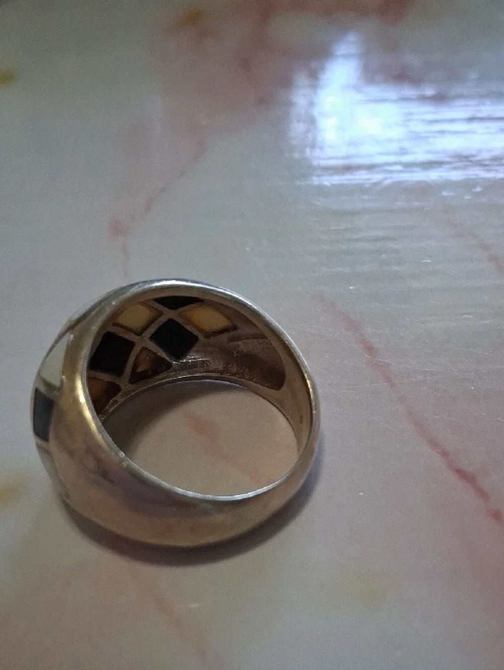 J SX 925 Sterling Silver Black and White Enamel Lattice Dome Ring